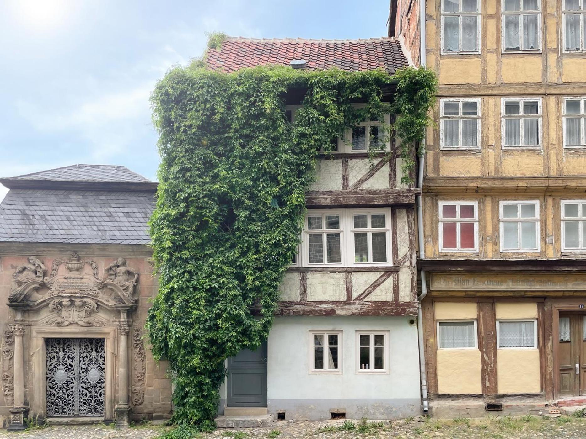 Das Fachwerkhaeuschen Am Kornmarkt - Herzlich & Charmant เควดลินบวร์ก ภายนอก รูปภาพ
